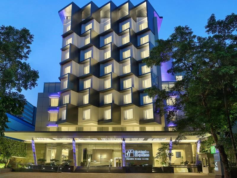 Holiday Inn Express Jakarta Wahid Hasyim By Ihg מראה חיצוני תמונה